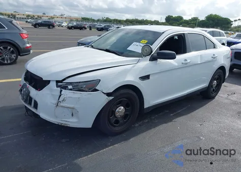 2016 Ford Police Interceptor z USA, uszkodzony, nr VIN 1FAHP2L85GG154741